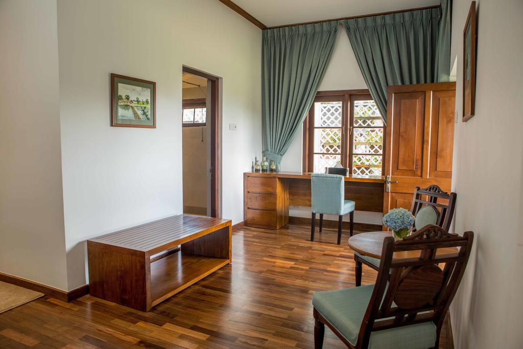 Stafford Bungalow Nuwara Eliya Rum bild
